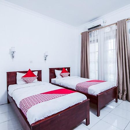 Oyo 796 Penginapan Fergael Pematangsiantar Εξωτερικό φωτογραφία